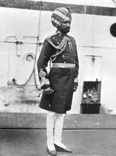 A jemadar of the viceroy's bodyguard, 1902-1903. Creators: Unknown, Francis Godolphin Osbourne Stuart.