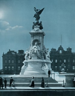 The Queen Victoria memorial, Buckingham Palace, London, 1911-1912. Creator: Francis Godolphin Osbourne Stuart.