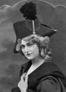 Evelyn D'Alroy, actress, 1911-1912. Artist: Unknown