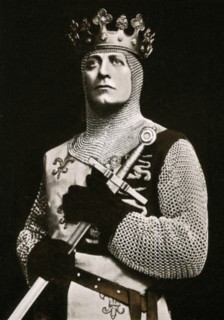 Lewis Waller (1860-1915), actor and theatre manager, in Henry V, 1908-1909.Artist: Langfier Photo