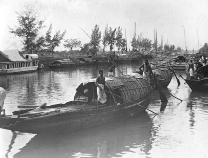 Boats, Alipore, India, 1905-1906. Artist: FL Peters