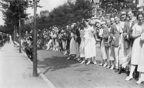 A line of people, c1920s. Artist: Unknown
