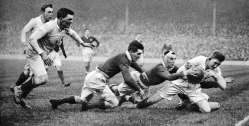 England scoring a try against Scotland, Twickenham, London, 1926-1927. Artist: Unknown
