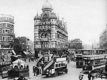 The Elephant and Castle, London, 1926-1927. Artist: Unknown