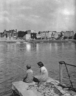 Strand-on-the-Green, Chiswick, London, 1926-1927. Artist: McLeish