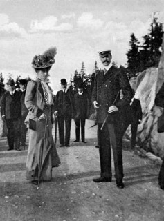 King Haakon VII of Norway (1872-1957) with his wife Queen Maud (869-1938), 1908.Artist: Queen Alexandra
