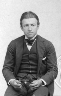 Early passport photograph of Claude Rains (1889-1967), English actor, early 20th century. Artist: Unknown