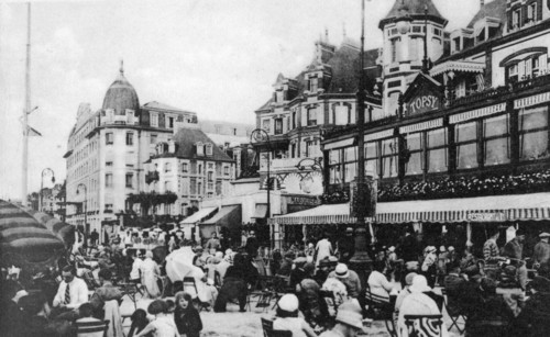 The 'Topsy' Bar, Trouville, France, c1920s. Artist: Unknown