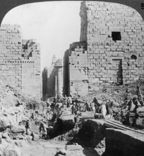 'Excavating an avenue to the Temple of Karnak, Thebes, Egypt', 1905.Artist: Underwood & Underwood