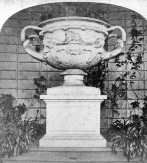 The Warwick Vase, Warwick Castle, Warwick, Warwickshire, late 19th century. Artist: Unknown