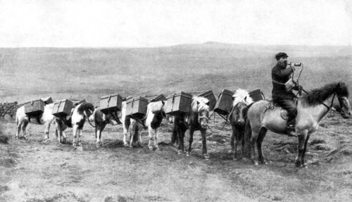 A mail caravan crossing the Icelandic plains, Iceland, 1922. Artist: Unknown