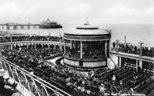 The new band enclosure, Eastbourne, East Sussex, early 20th century. Artist: Unknown