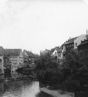 The Fleischbrucke (Meat Bridge), Nuremberg, Germany, c1900s.Artist: Wurthle & Sons