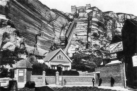 East Hill lift, Hastings, East Sussex, early 20th century. Artist: Unknown