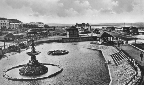 Children's swimming baths, Durban, South Africa. Artist: Unknown