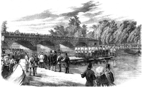 Experiments with Captain Fowke's pontoon bridge on the Serpentine, Hyde Park, London, 1860. Artist: Unknown
