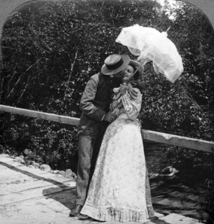 'The Summer Girl and Her Sweetheart'.Artist: American Stereoscopic Company