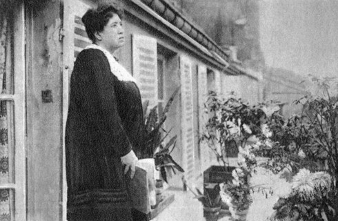 Judith Gautier, French poet and historical novelist, 1900. Artist: Unknown