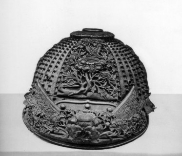 The armour of Yoshitsune, 12th century (1886). Artist: Unknown