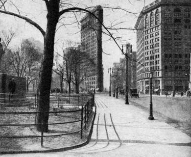 Flatiron Building and Madison Square, New York City, USA, c1930s. Artist: Ewing Galloway
