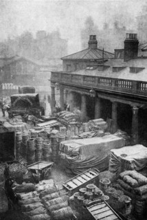 Covent Garden, London, c1930s. Artist: Spencer Arnold