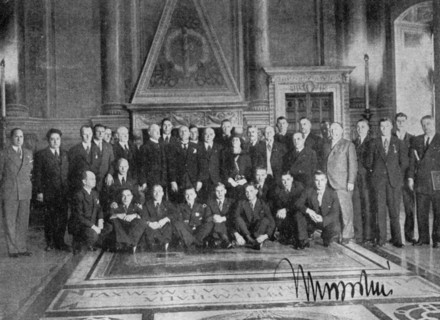 Il Duce poses, FA tour, Palazzo di Venezia, Rome, Italy, 1933. Artist: Unknown