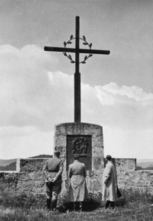 Adolf Hitler at the monument for the war dead in Franconia, Germany, 1936. Artist: Unknown