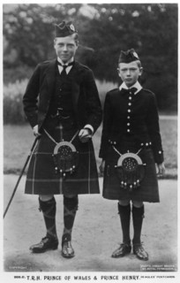 The Prince of Wales and Prince Henry, c1910(?).Artist: Ernest Brooks