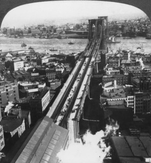 Brooklyn Bridge, New York City, New York, USA, late 19th or early 20th century.  Artist: Underwood & Underwood