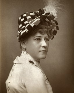 Kate Munroe, actress, 1883. Artist: St James's Photographic Co