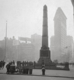 Flatiron Building, New York City, USA, 20th century. Artist: J Dearden Holmes