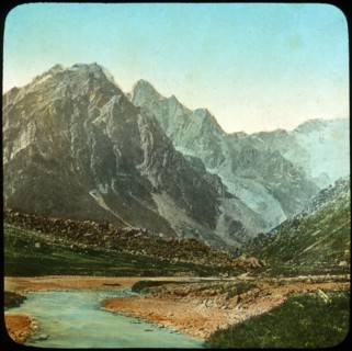 Wanga Valley, Sutlej River, India, late 19th or early 20th century. Artist: Unknown