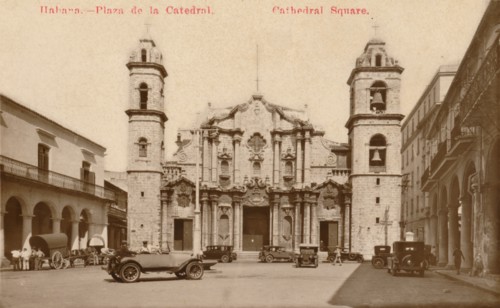 Habana. - Plaza de la Catedral. Cathedral Square, Cuba, c1900. Artist: Unknown