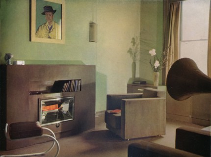 Mrs Betty Fraser's flat at 28a, Upper Gloucester Place, London, 1932. Artist: Unknown.
