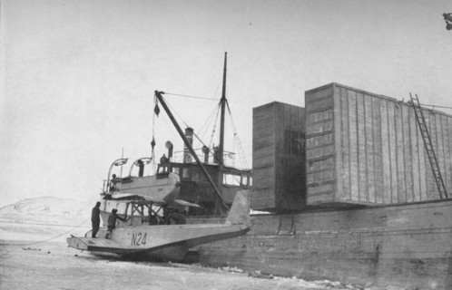 'N24 on the Derricks of the Hobby at Kings' Bay', c1925, (1928). Artist: Unknown.