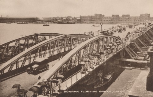 'Howrah Floating Bridge, Calcutta', c1905. Artist: Unknown.