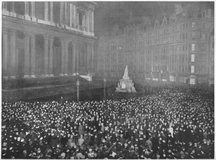 Twelve o'clock on New Year's Eve outside St Paul's Cathedral, London, c1902 (1903). Artist: Unknown.
