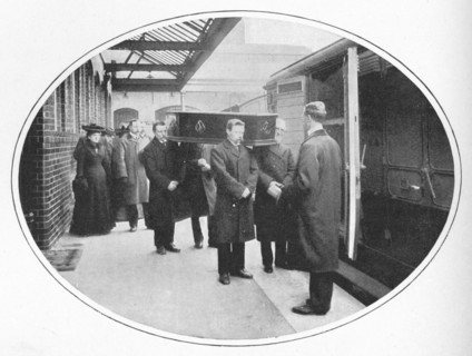 At the Necropolis Company's station, Westminster Bridge Road, London, c1900 (1903). Artist: Unknown.