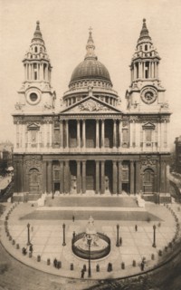 'London, St. Paul's Cathedral', 1924, (c1900-1930). Artist: Unknown.