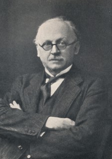 Sir Edwin Landseer Lutyens, English architect, 1924 (1925). Artist: Unknown.