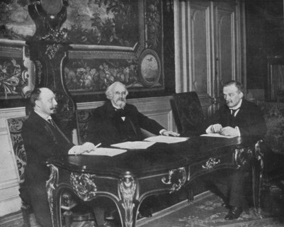 'A financial conference of the Allies, Paris', 1915.  Artist: Unknown.