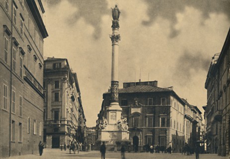 'Roma - Piazza di Spagna', 1910. Artist: Unknown.