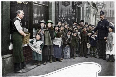 Waiting for parcels of food, Cheapside, c1903 (1903). Artist: Unknown.
