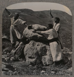 'Offering sacrifice of lamb on Altar, Moreh', c1900. Artist: Unknown.