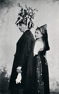 A bride and bridegroom of the Black Forest, 1912. Artist: E Uhlenhuth.