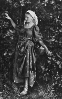 A Russian peasant girl, 1912. Artist: J Daziaro.