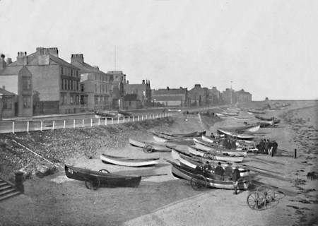 'Redcar - Looking Along The Esplanade', 1895. Artist: Unknown.