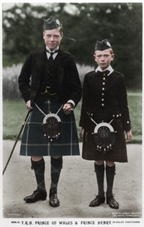 The Prince of Wales and Prince Henry, c1910(?). Artist: Ernest Brooks.