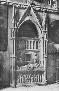 'Cathédrale D'Avignon. - Tomb of the Pope Benedicte XII', c1925. Artist: Unknown.