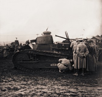 Small tank, c1914-c1918. Artist: Unknown.